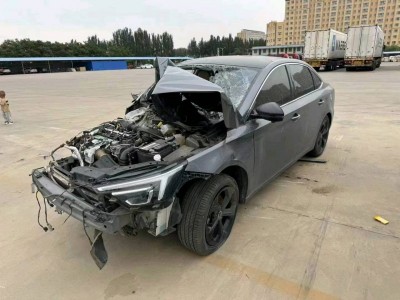 巴彦淖尔市21年荣威i6小型车