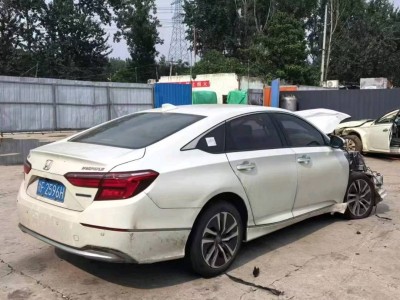 郑州市事故车24年本田英诗派事故车2.0自动档-现停放于河南郑州市