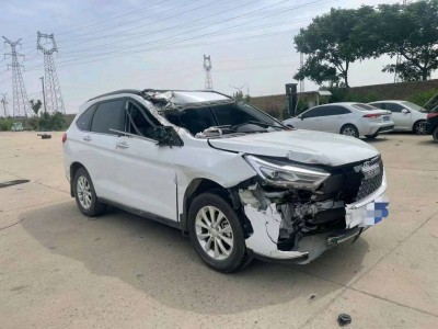 荷泽市事故车23年长城哈弗M6事故车1.5自动档-现停放于山东荷泽市