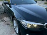 鄂州抵押车2019-04宝马5系抵押车2L