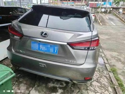 深圳市21年雷克萨斯RX中型车