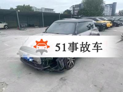 郑州市事故车22年MINIMINI事故车1.5自动档-现停放于河南郑州市