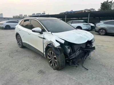济南市事故车24年大众ID4事故车0.00自动档-现停放于河南郑州市