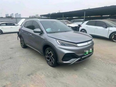南京市事故车22年比亚迪元PLUS事故车0.08自动档-09月29日停放于河南郑州市