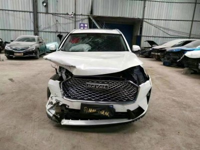 贵阳市事故车21年长城哈弗H6事故车1.5自动档-现停放于贵州贵阳市