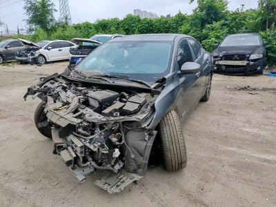 沈阳市事故车23年日产轩逸事故车1.2自动档-现停放于辽宁沈阳市