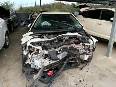 沈阳市事故车20年丰田卡罗拉事故车1.2自动档-09月29日停放于辽宁沈阳市