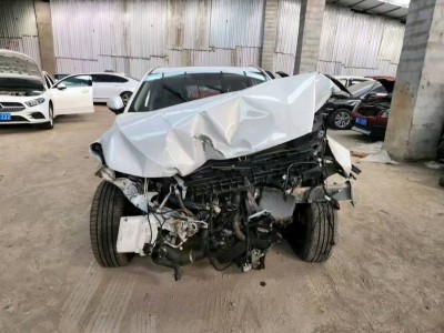 沈阳市事故车24年奔腾T77事故车1.5自动档-现停放于辽宁沈阳市